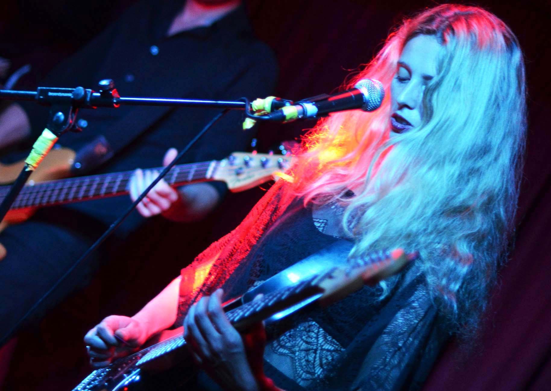 Gigs: Café Roux Steams Ahead