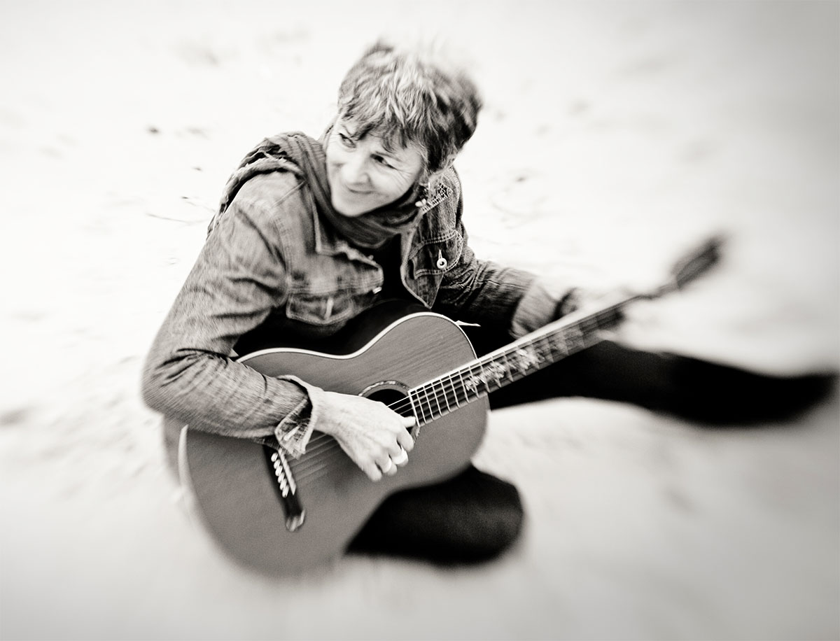 Caroline Blundell: Telling Tales