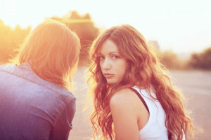 Janie Bay's 'Dance' is a slice of breezy acoustic pop on the Warner Music South Africa label