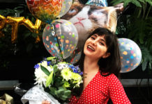 Lara Lipschitz: ‘Chin Up’ Lara Lipschitz: ‘Chin Up’