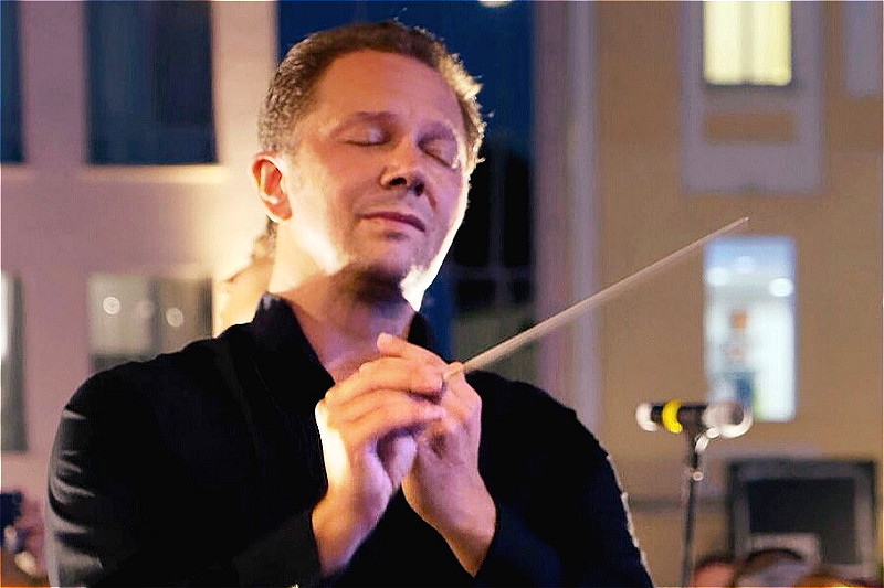Conductor Martin Panteleev: interview