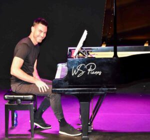 DuPreez Strauss appears in Dreamland at The Drama Factory.