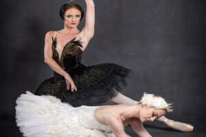 Hannah Ward (Cape Town City Ballet) and Tammy Higgins (Joburg Ballet) in Swan Lake. Picture: Lauge Sorensen