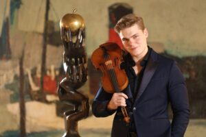 Tassilo Probst with the Cape Town Philharmonic Orchestra