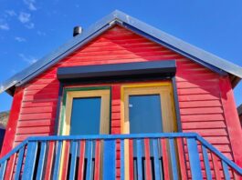 Muizenberg Beach Hut Sauna gets hot! Muizenberg Beach Hut gets hot!