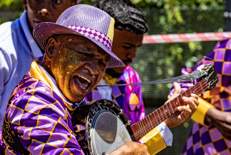 A Mountain Divides: Celebrating the Kaapse Klopse