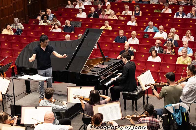 FOM Benefit Gala review