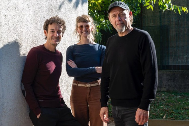 ¡Gracia! is a contemporary Mediterranean trio featuring Anaïs Drago (violin), Fausto Beccalossi (accordion), and Luca Falomi (guitar).