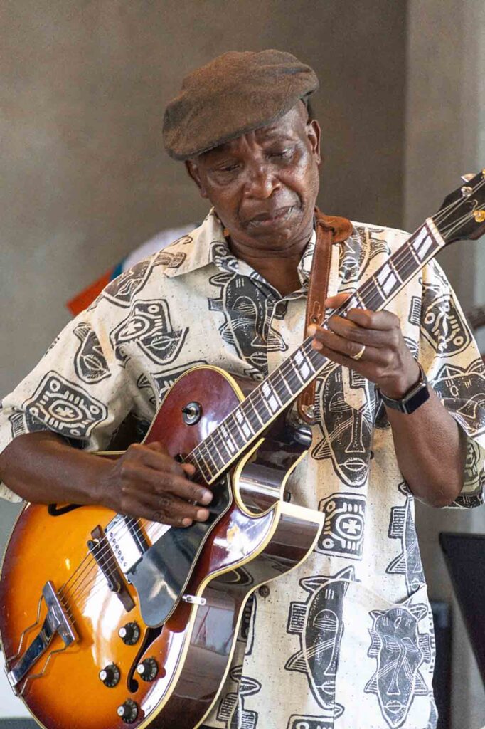 Moss Mogale guitar